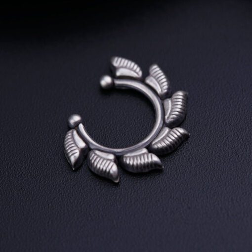 silver nosepin septum ring fins clip on 1