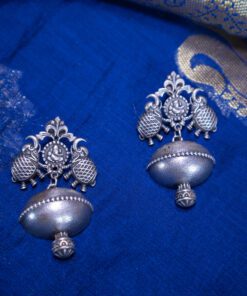 antara adornments