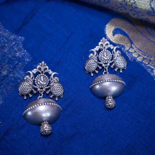 antara adornments